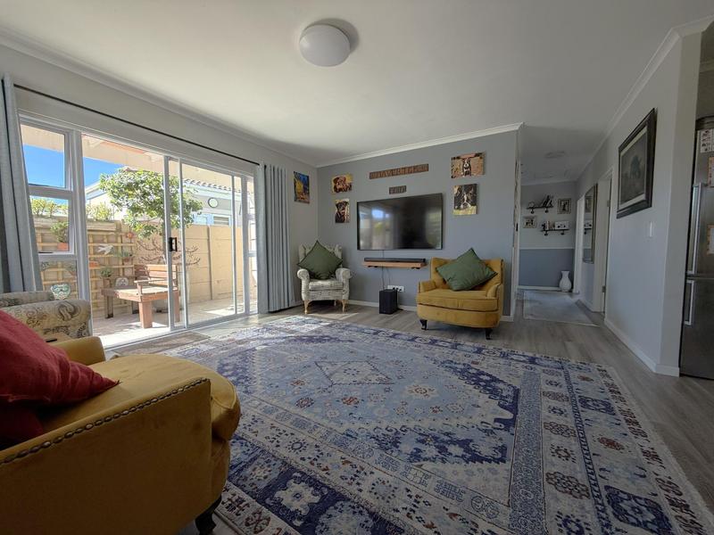 3 Bedroom Property for Sale in Costa Da Gama Western Cape